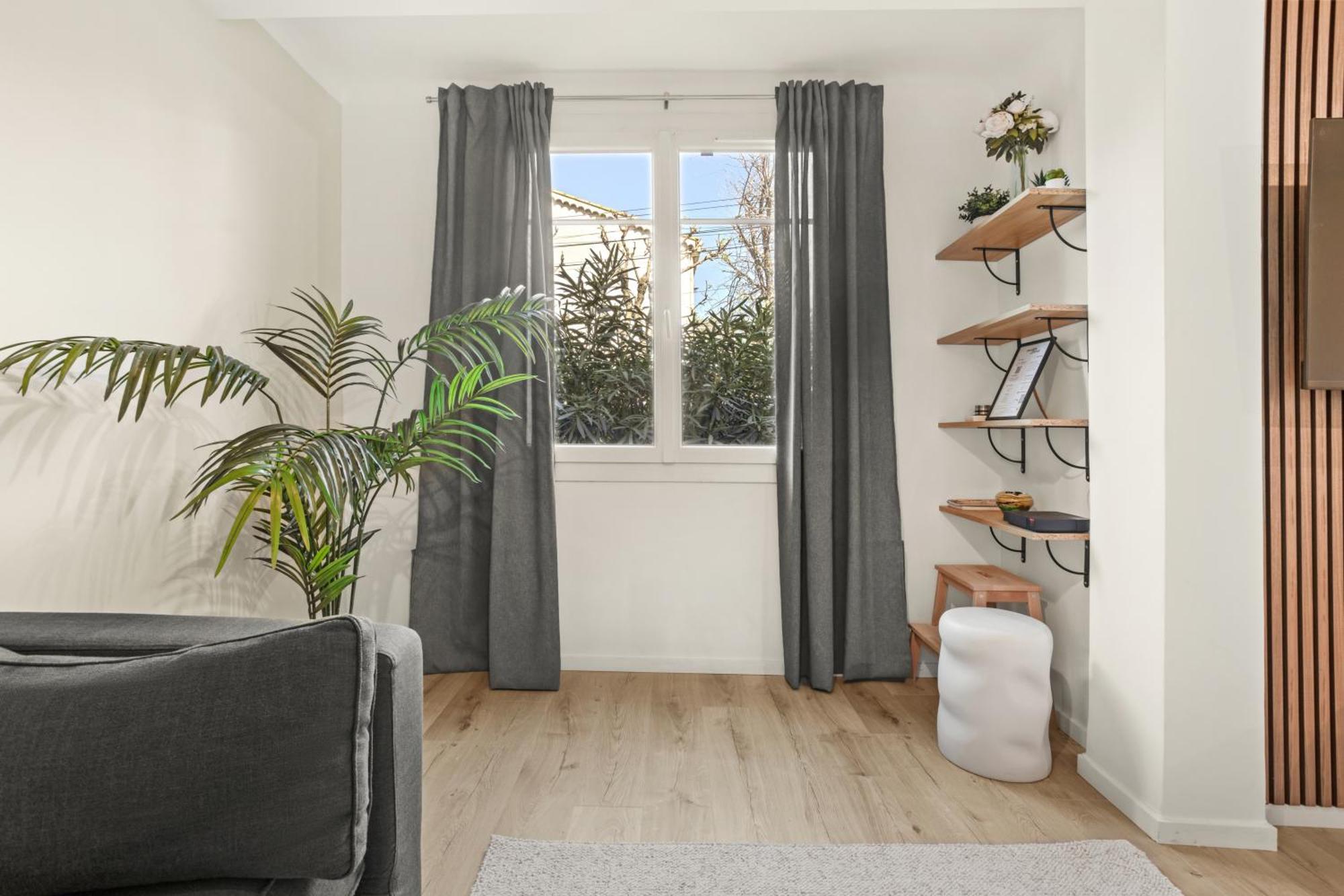 Appartement Proximite Place Des Lices Avec Parking 쎙뜨호뻬 외부 사진