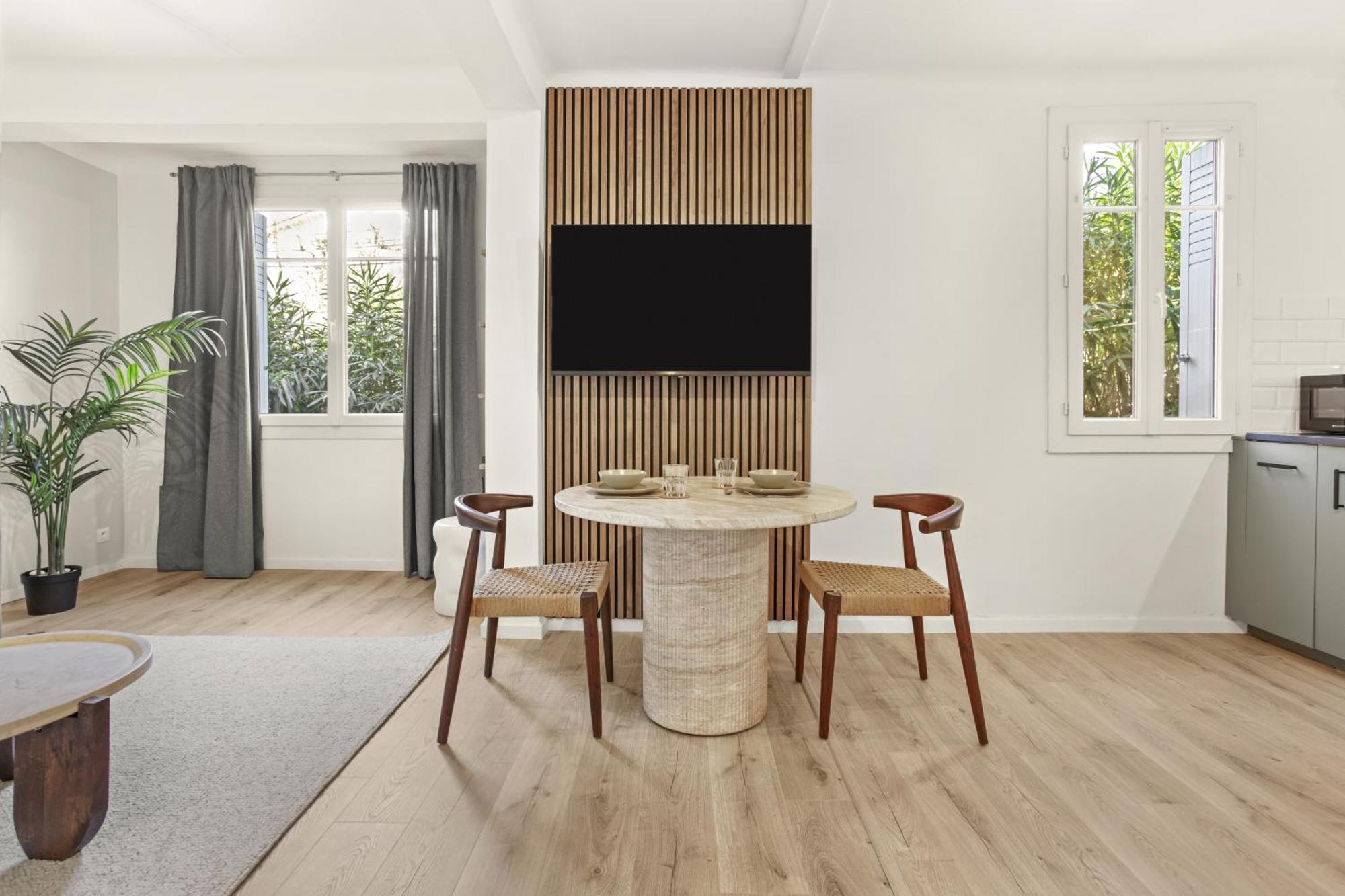 Appartement Proximite Place Des Lices Avec Parking 쎙뜨호뻬 외부 사진
